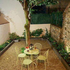 Privé Appartement met Twee Slaapkamers